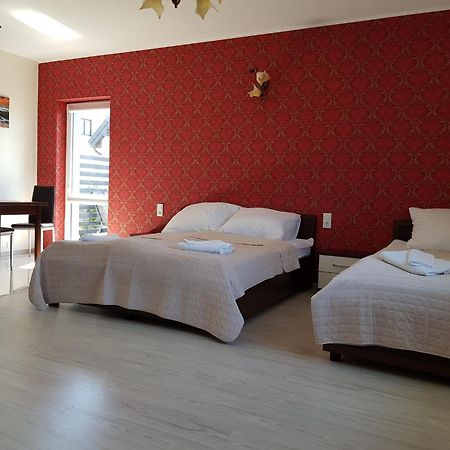 Apartamenty Maja -Pokoje - Domy Wakacyjne -Basen Podgrzewany -Jacuzzi - Sauna Leba Exterior foto