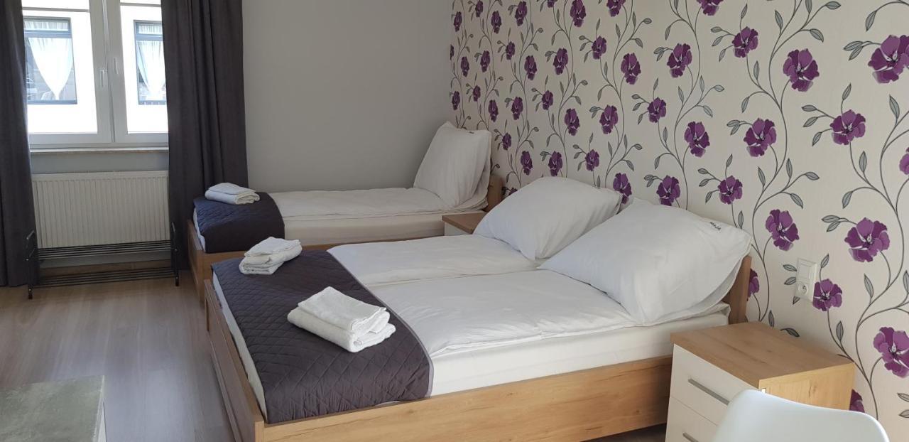 Apartamenty Maja -Pokoje - Domy Wakacyjne -Basen Podgrzewany -Jacuzzi - Sauna Leba Exterior foto