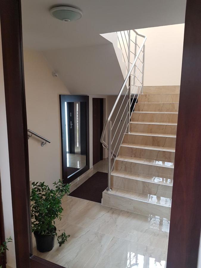 Apartamenty Maja -Pokoje - Domy Wakacyjne -Basen Podgrzewany -Jacuzzi - Sauna Leba Exterior foto