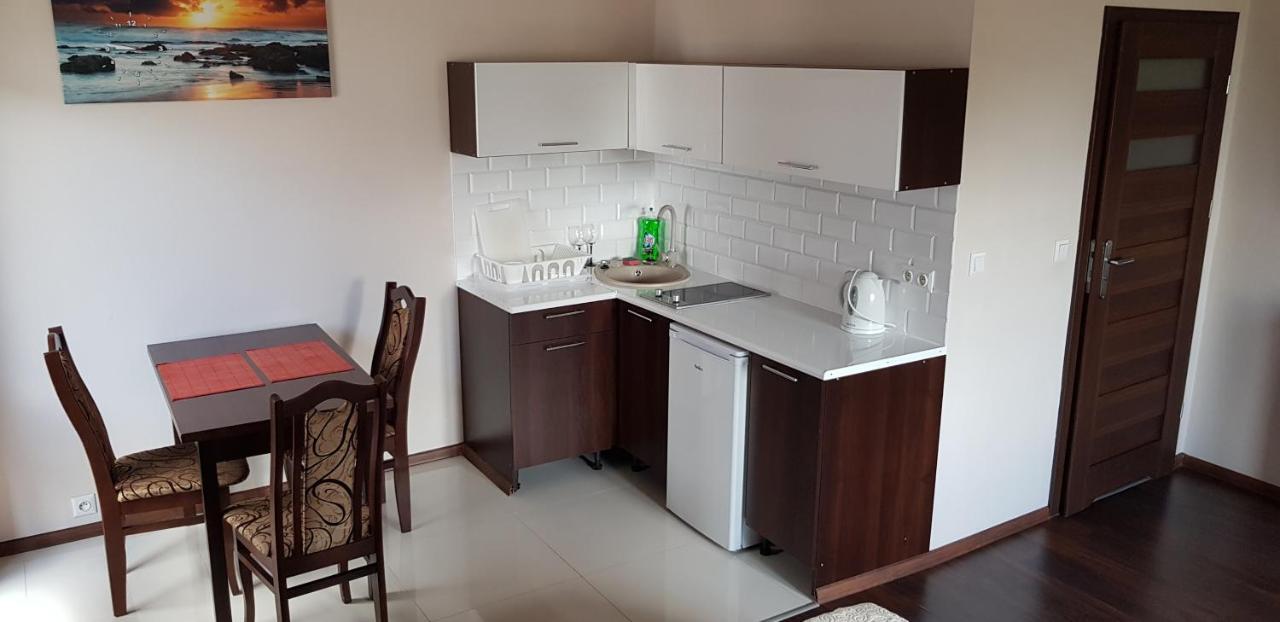 Apartamenty Maja -Pokoje - Domy Wakacyjne -Basen Podgrzewany -Jacuzzi - Sauna Leba Exterior foto